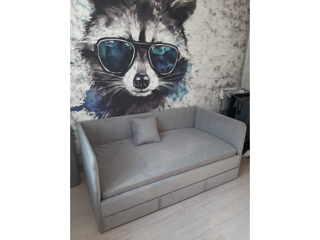 Детский диван-кровать Dream 90*180 см с ящиком и защитным бортиком